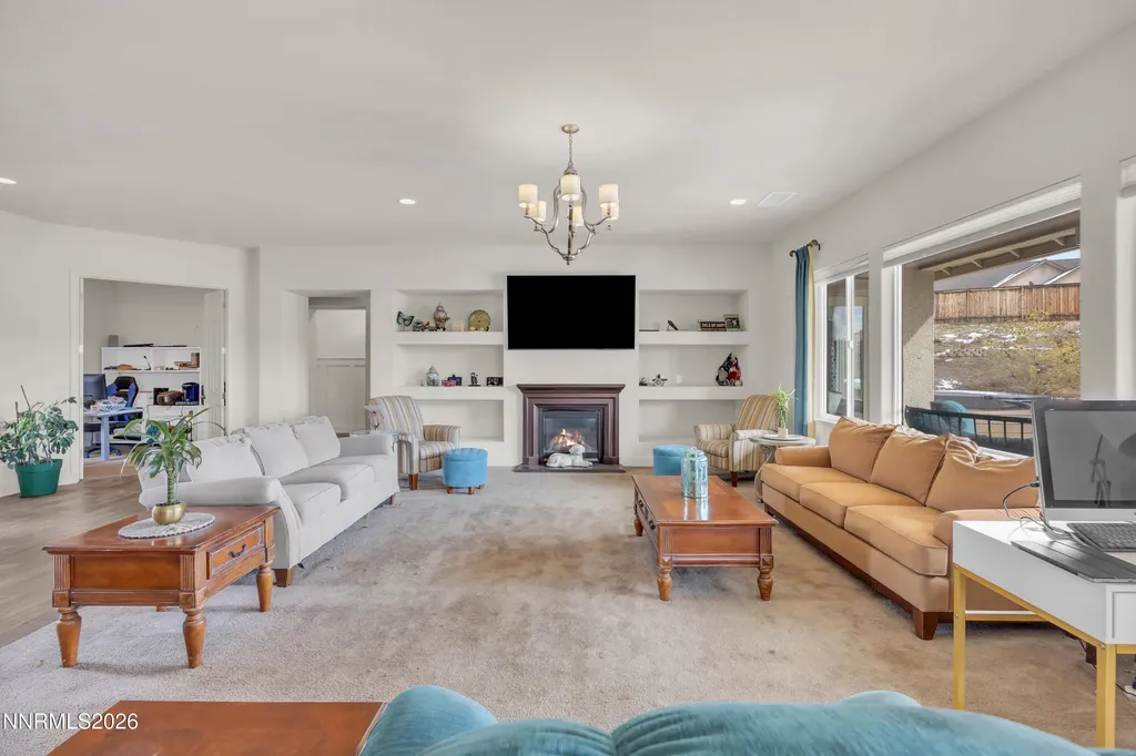 11880 Paradise Hills Sparks NV 89441