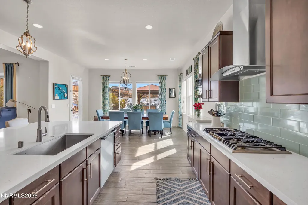 11880 Paradise Hills Sparks NV 89441