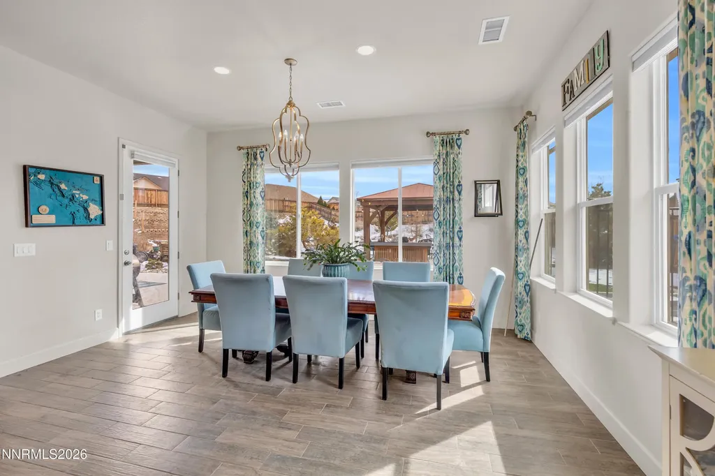 11880 Paradise Hills Sparks NV 89441