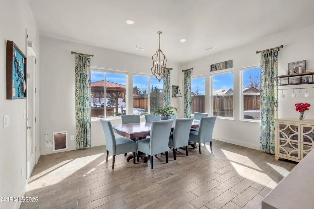 11880 Paradise Hills Sparks NV 89441