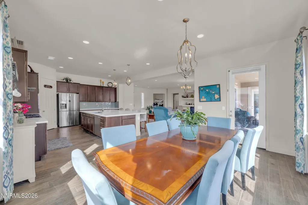 11880 Paradise Hills Sparks NV 89441