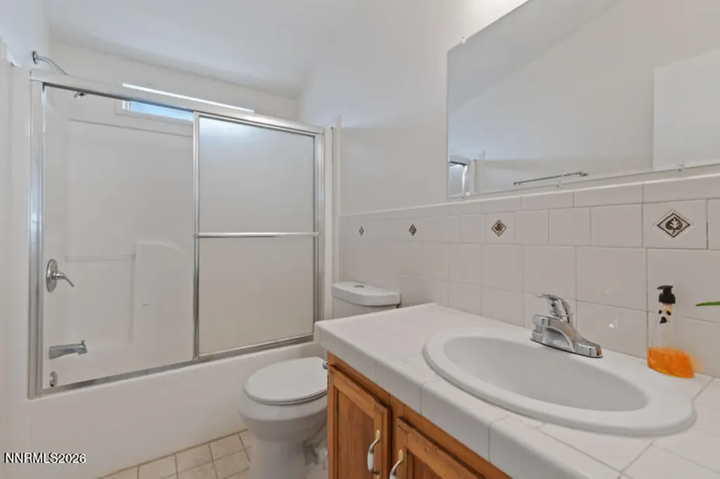 2575 Tonopah Silver Springs NV 89429