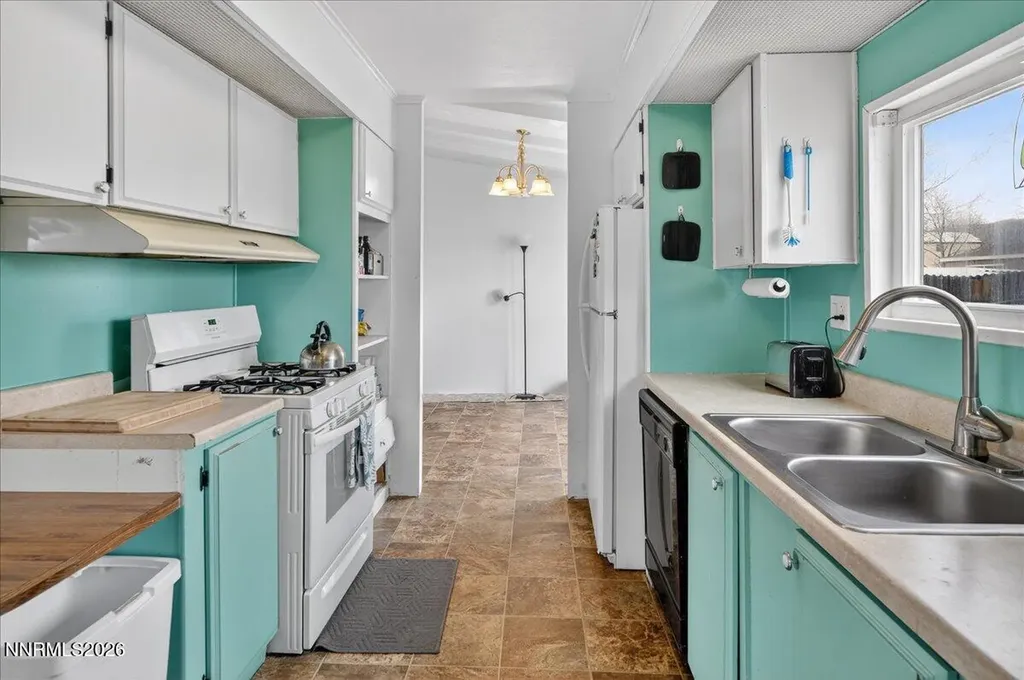 20 Charjene Sun Valley NV 89433