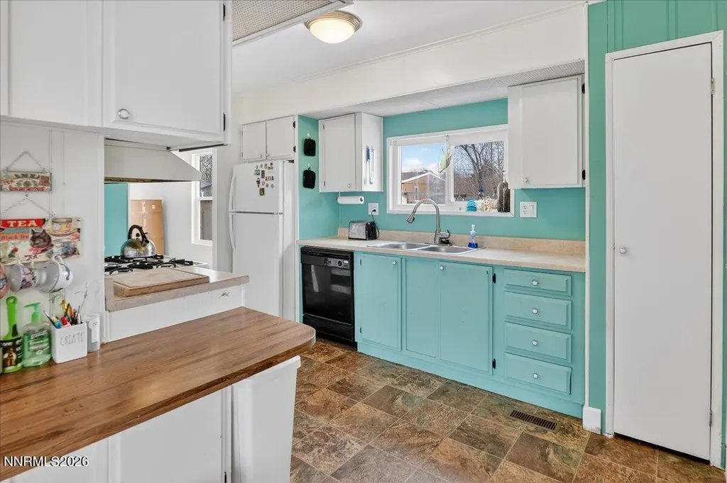 20 Charjene Sun Valley NV 89433
