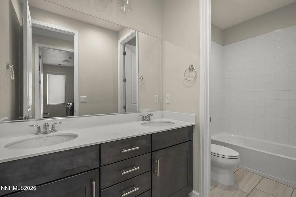 3016 Country Wind Reno NV 89521