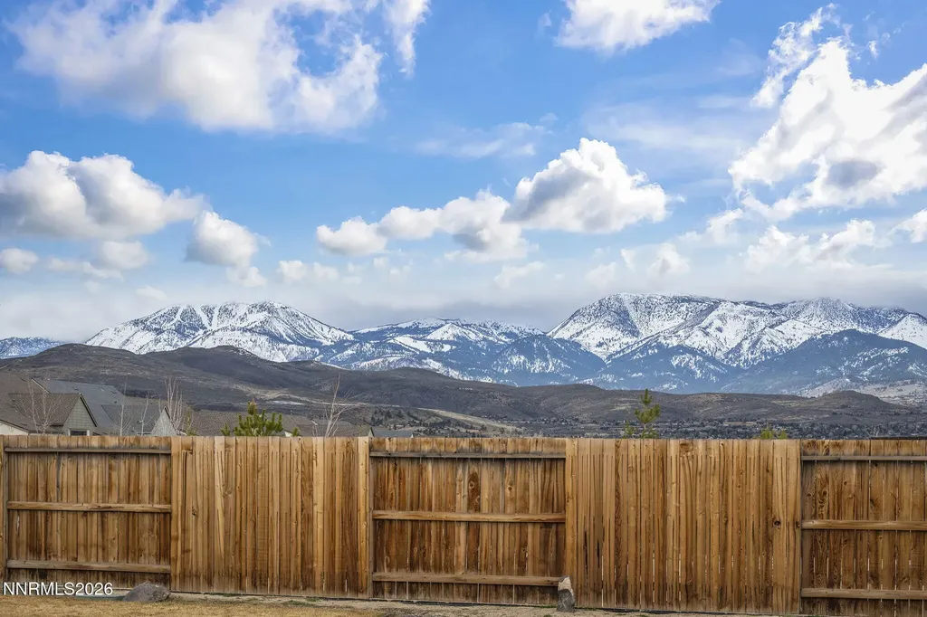 3016 Country Wind Reno NV 89521