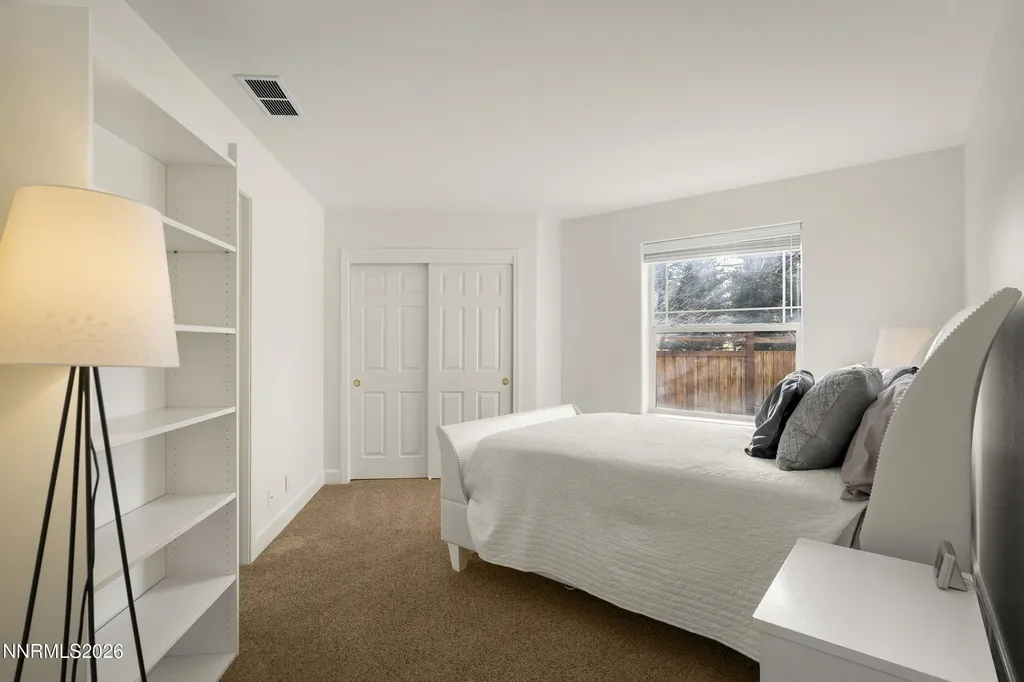 6397 Rey Del Sierra Sparks NV 89436