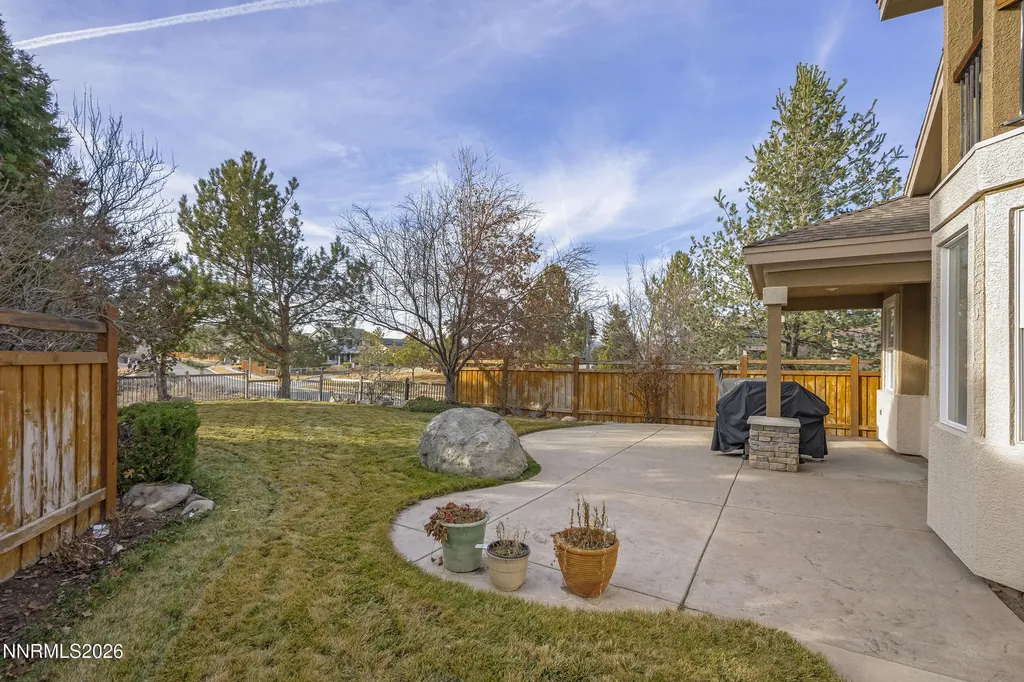 6397 Rey Del Sierra Sparks NV 89436