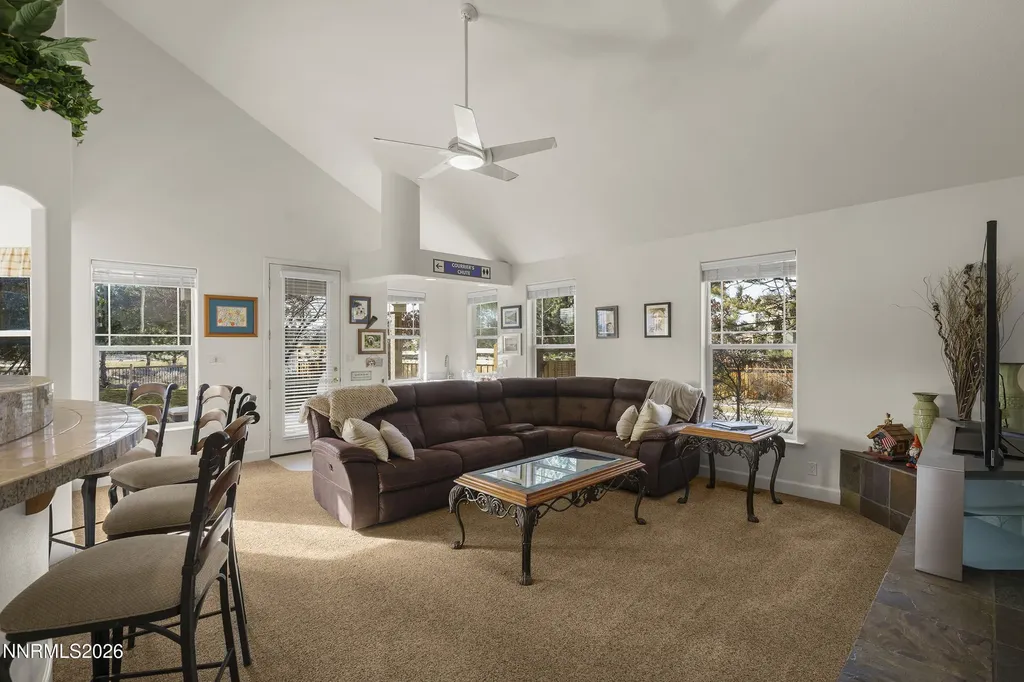 6397 Rey Del Sierra Sparks NV 89436