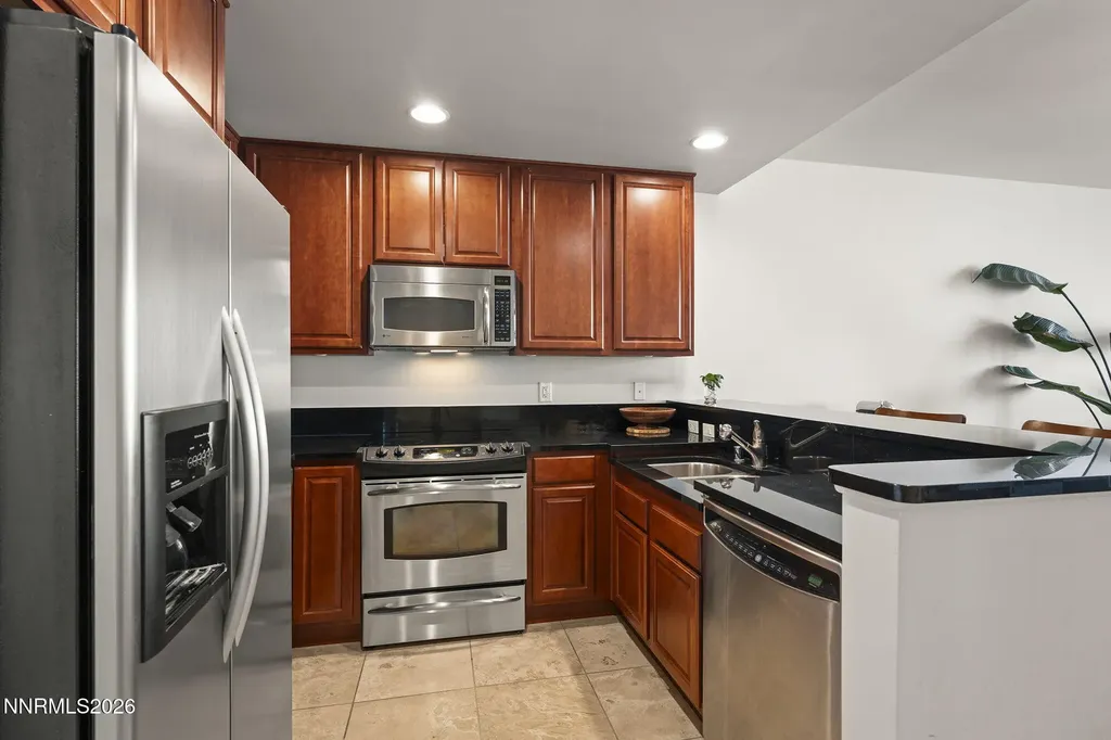 50 Sierra Reno NV 89501