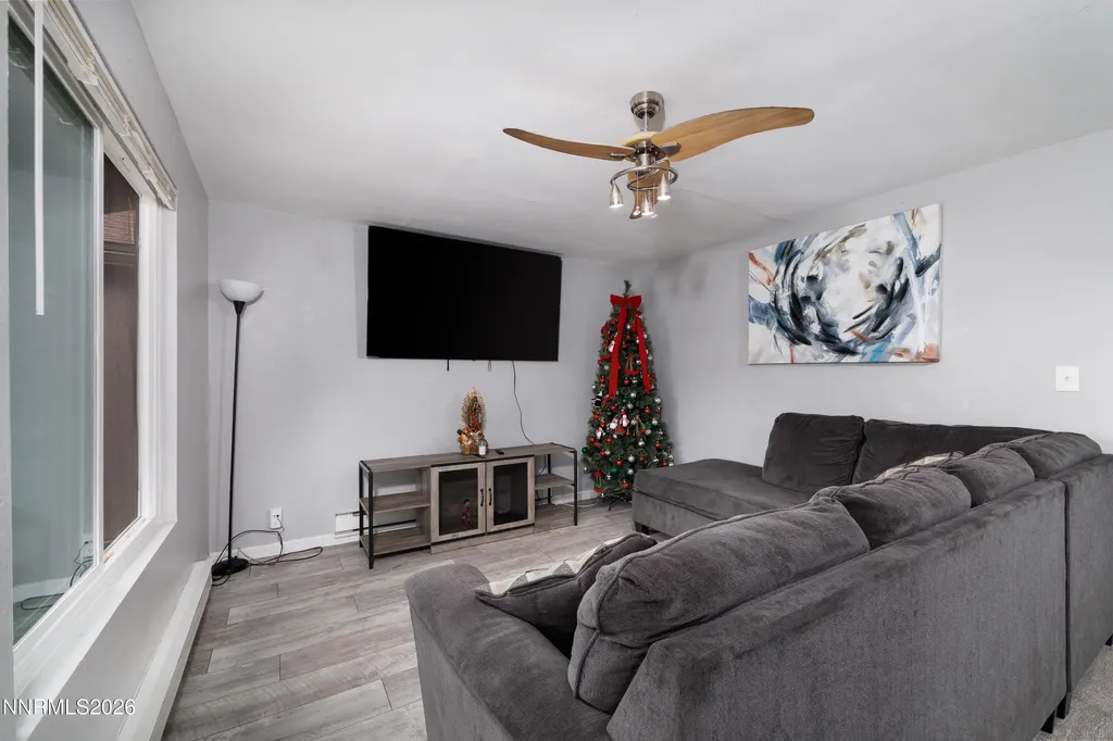 3935 Clear Acre Reno NV 89512