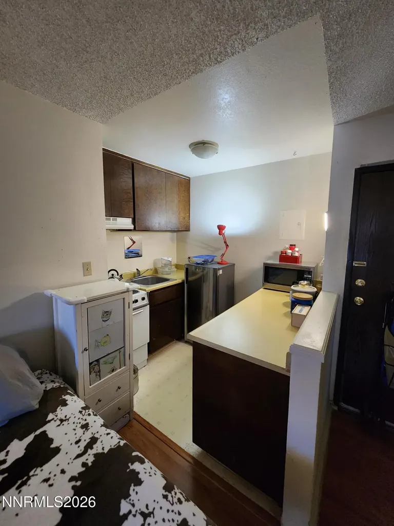 2450 Lymbery Reno NV 89509