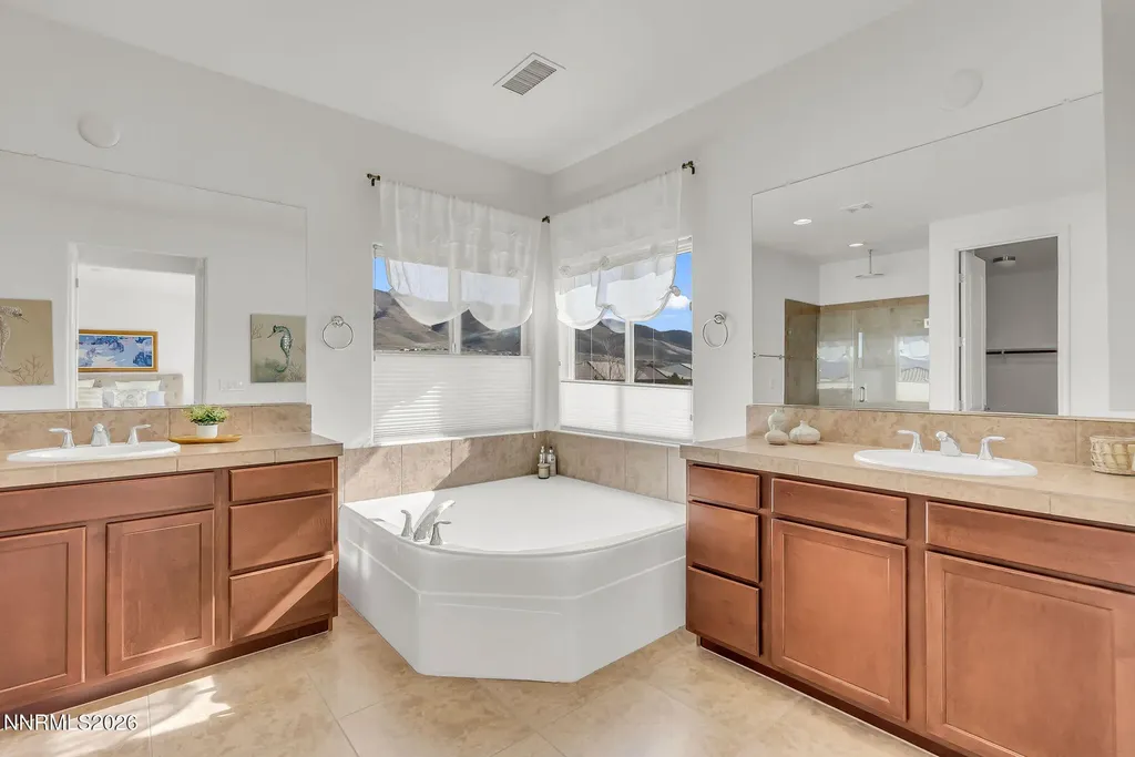 2730 Foxhunter Reno NV 89521