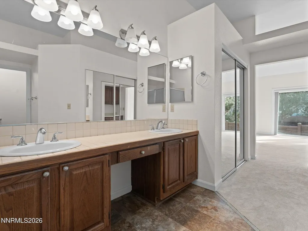 1280 Bridlewood Reno NV 89509