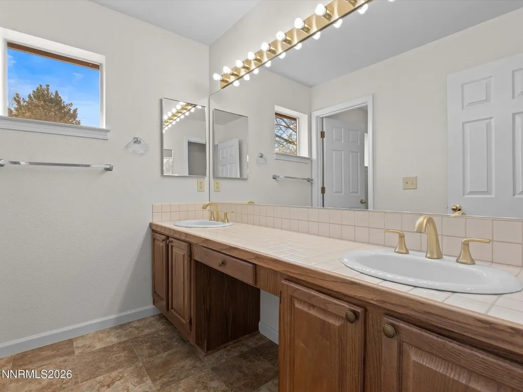 1280 Bridlewood Reno NV 89509
