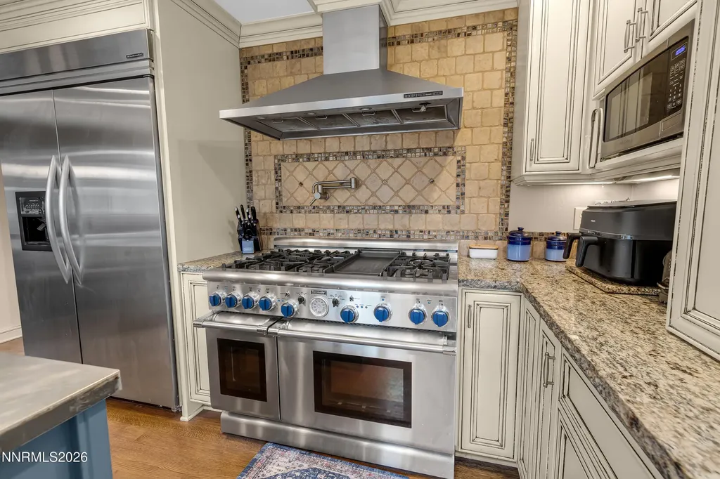 4260 Longknife Reno NV 89519