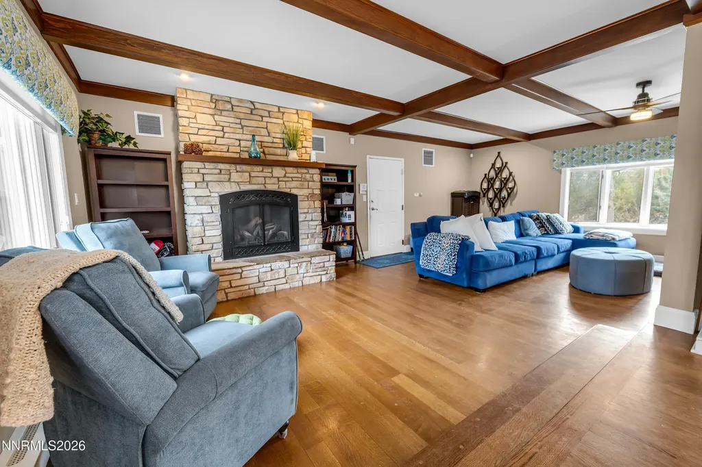 4260 Longknife Reno NV 89519
