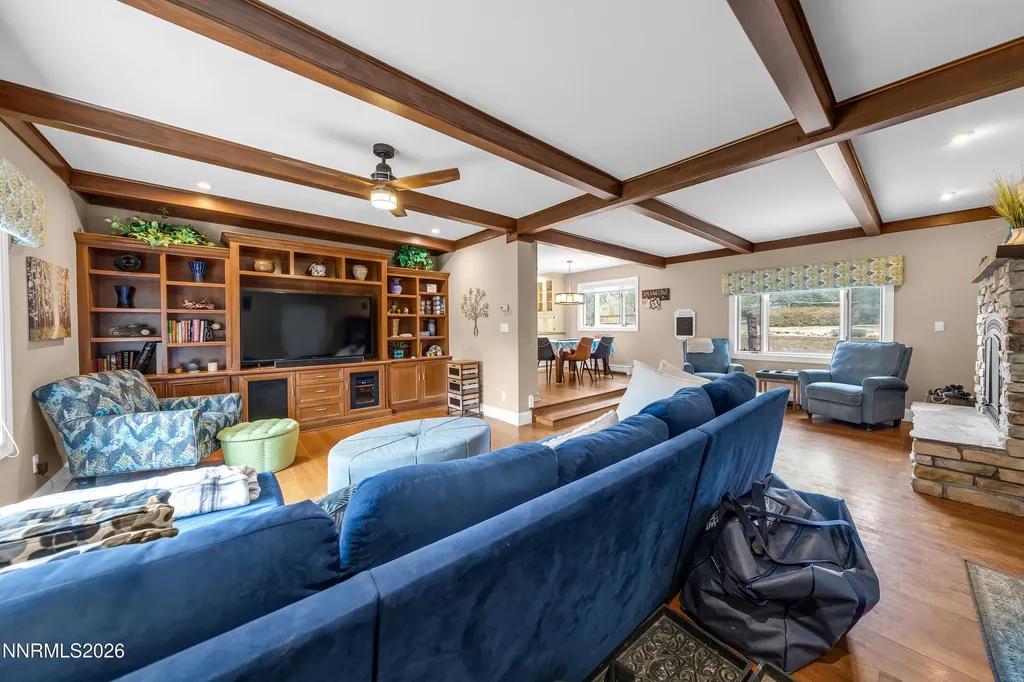 4260 Longknife Reno NV 89519