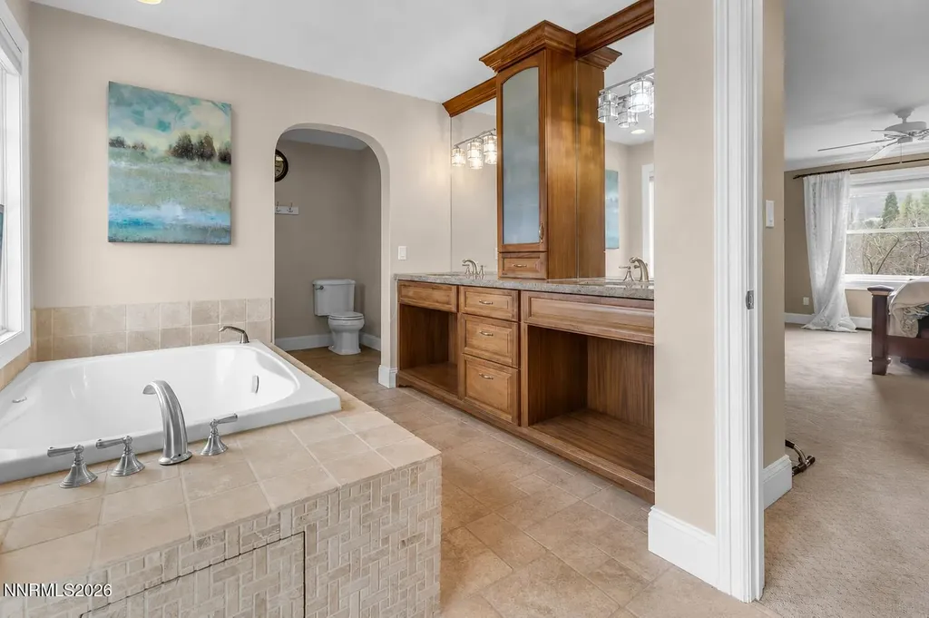 4260 Longknife Reno NV 89519