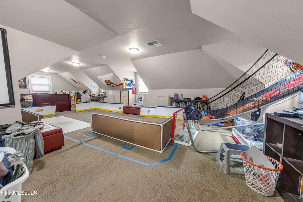 4260 Longknife Reno NV 89519