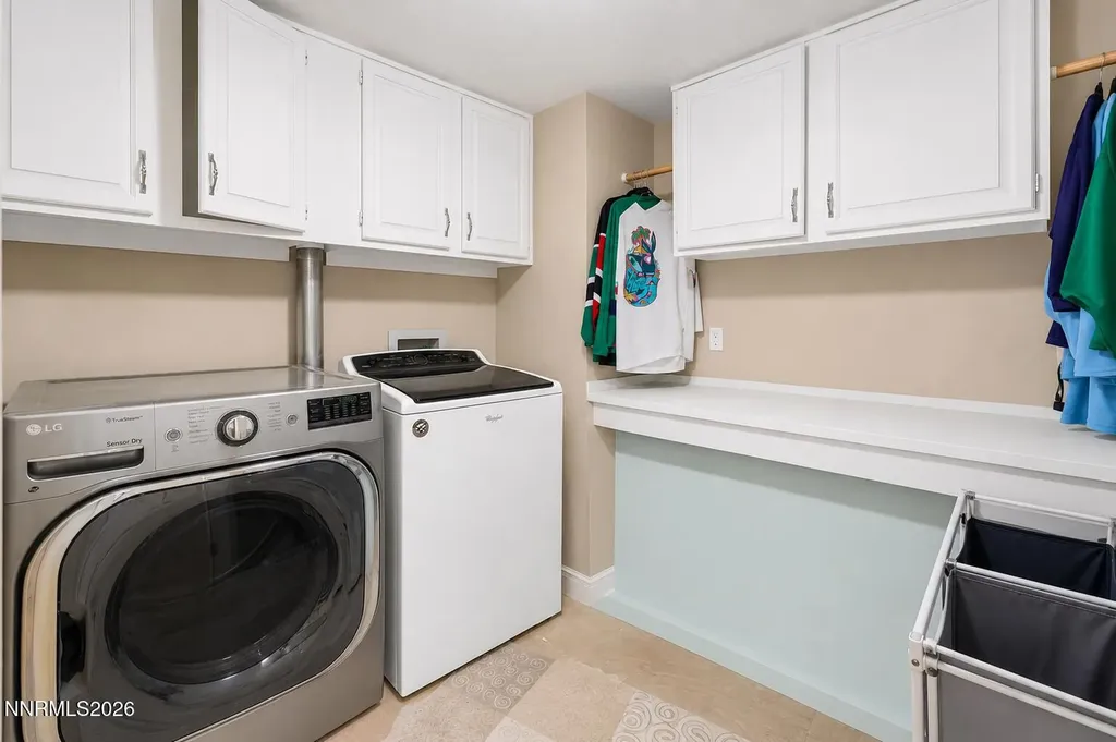 4260 Longknife Reno NV 89519