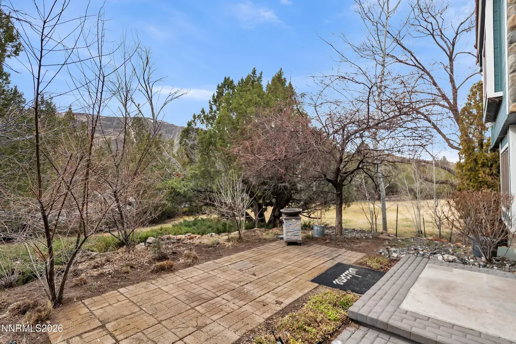 4260 Longknife Reno NV 89519