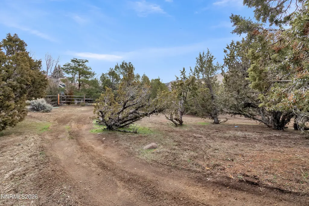 4260 Longknife Reno NV 89519