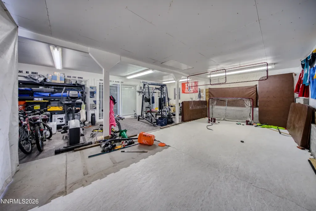 4260 Longknife Reno NV 89519