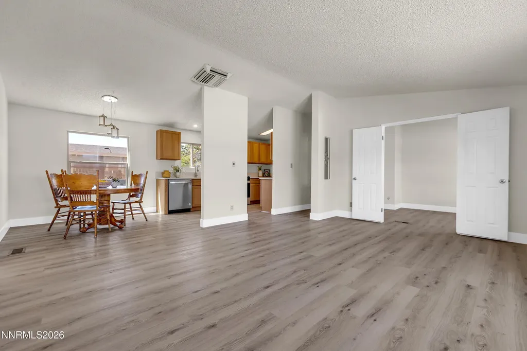5136 Sun Valley Sun Valley NV 89433