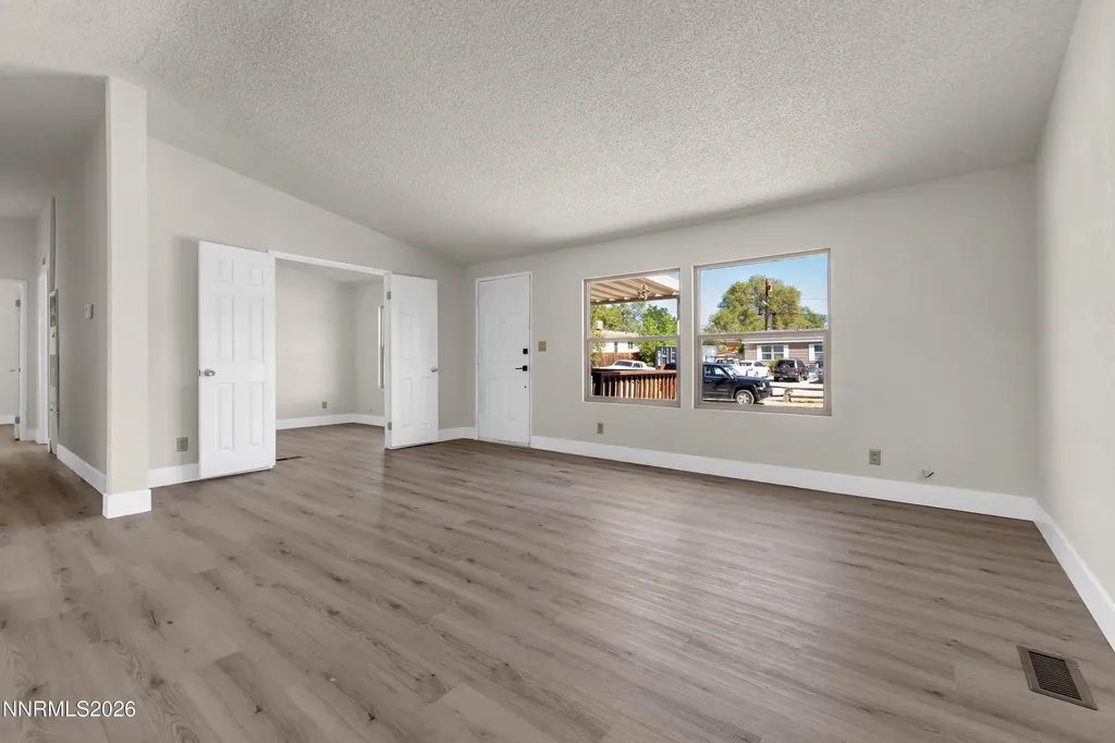 5136 Sun Valley Sun Valley NV 89433