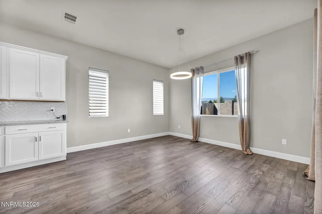 9267 Blue Basin Reno NV 89521