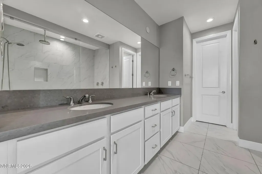 9267 Blue Basin Reno NV 89521
