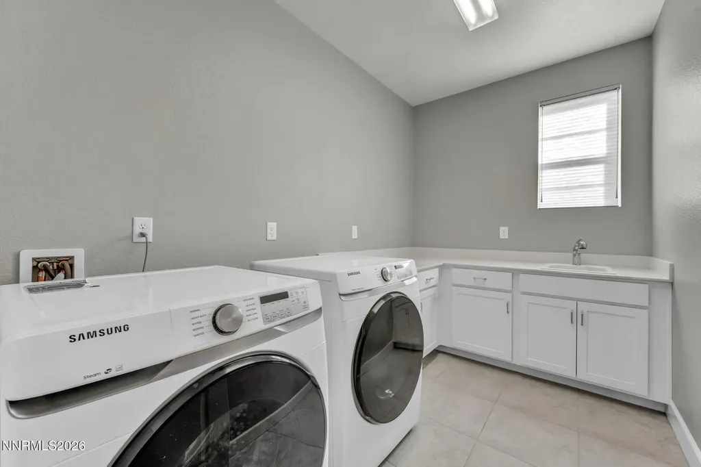 9267 Blue Basin Reno NV 89521