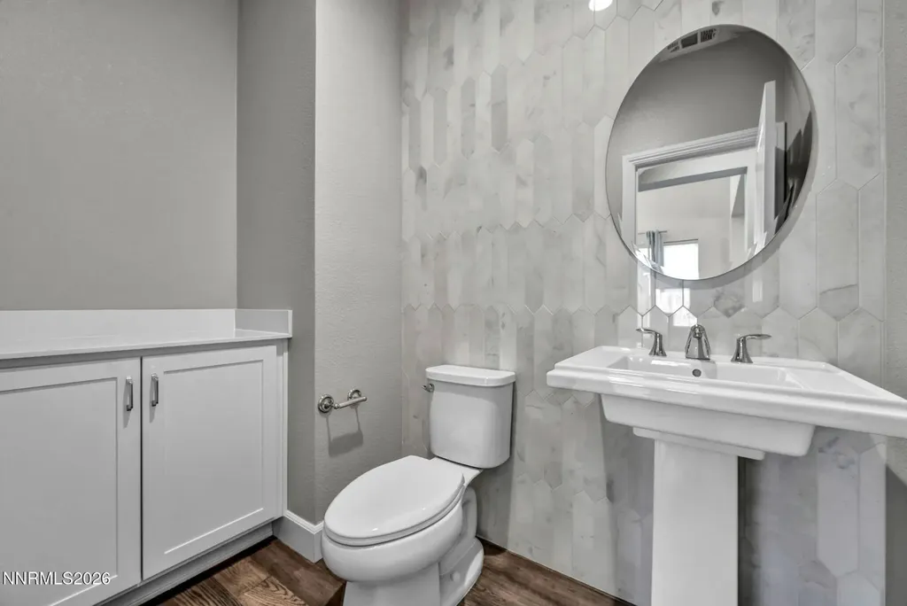 9267 Blue Basin Reno NV 89521