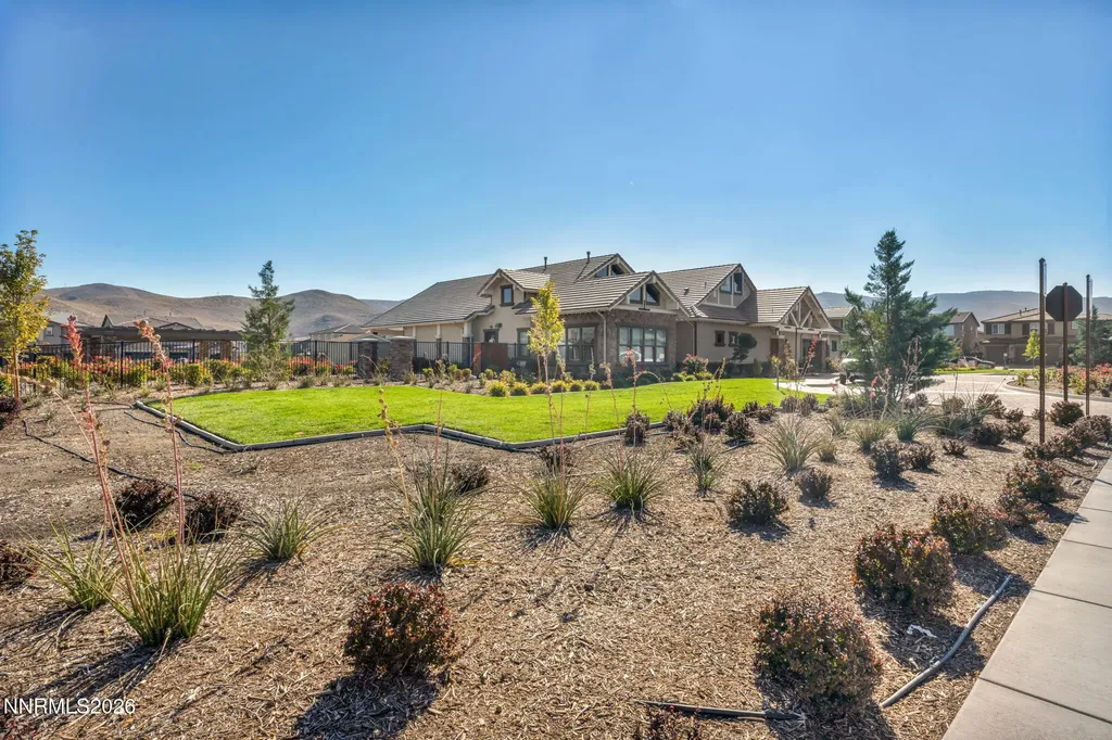 9267 Blue Basin Reno NV 89521