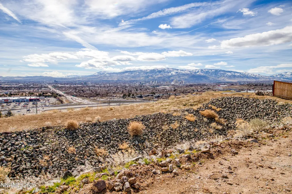 3136 Orrizonte Reno NV 89512