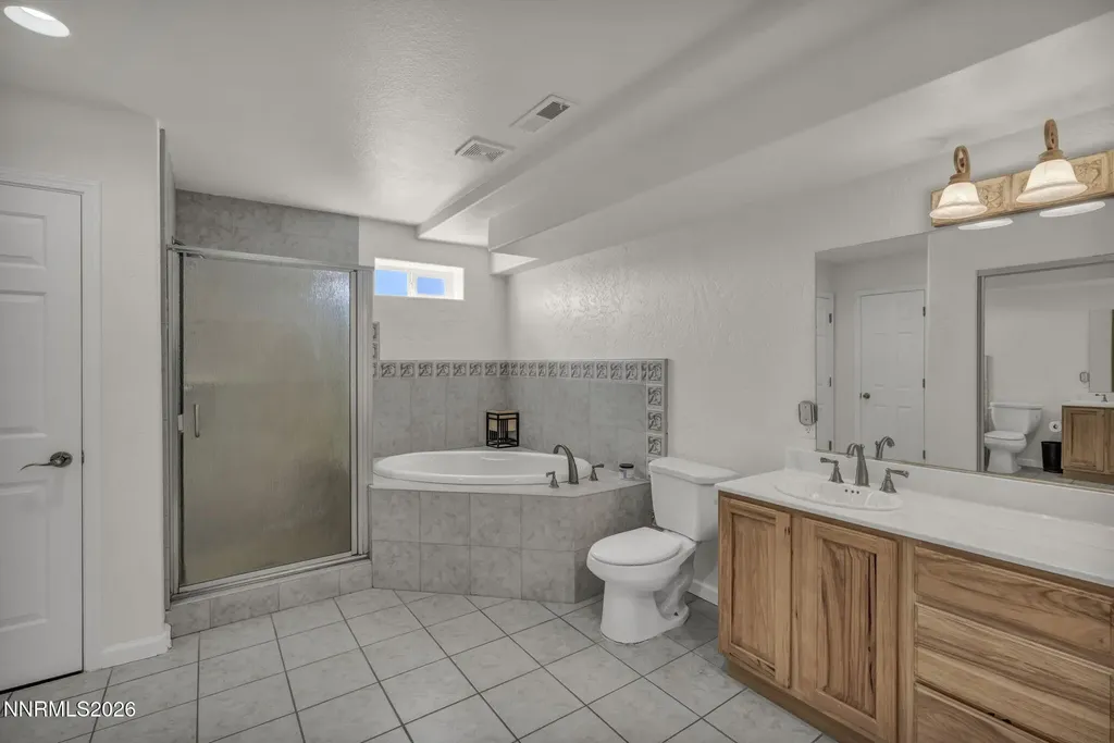1568 Barker Gardnerville NV 89410