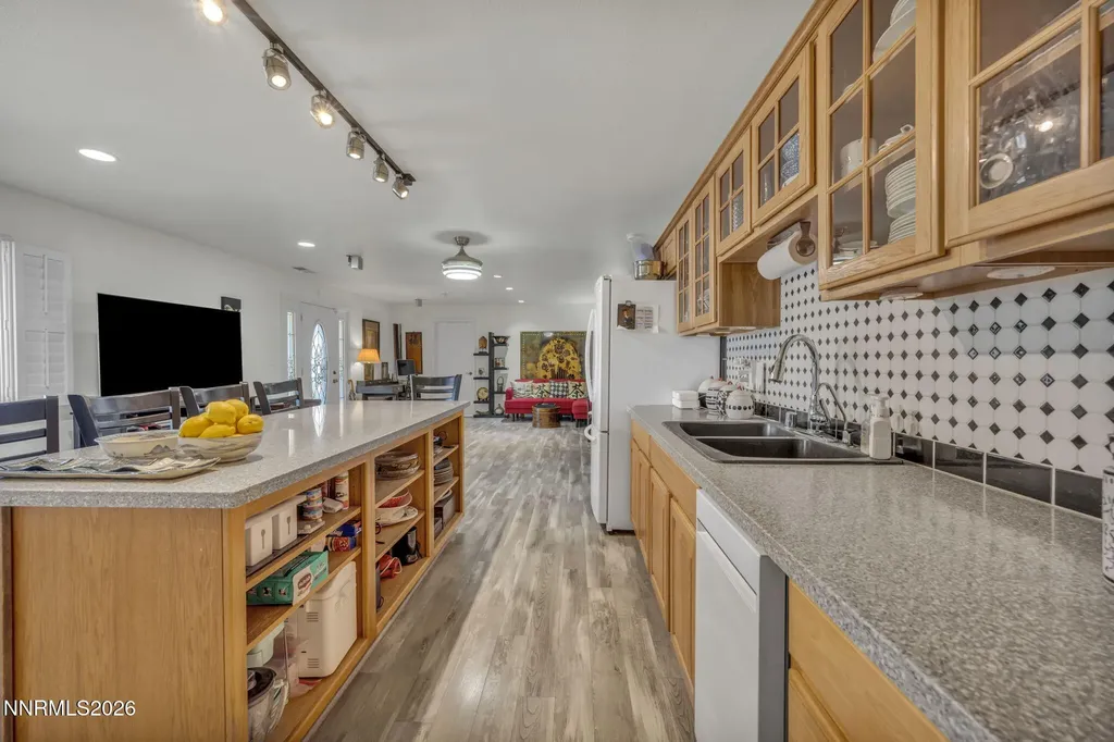 1568 Barker Gardnerville NV 89410