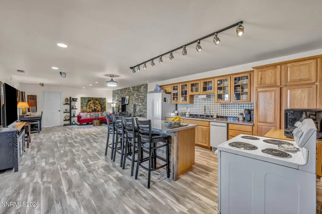 1568 Barker Gardnerville NV 89410