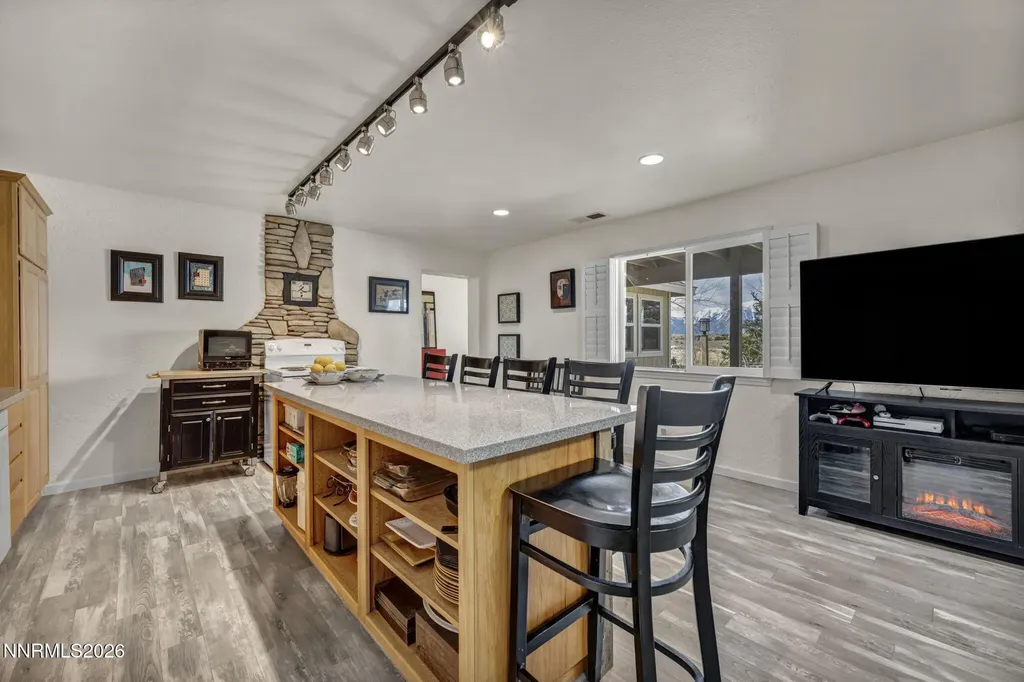 1568 Barker Gardnerville NV 89410