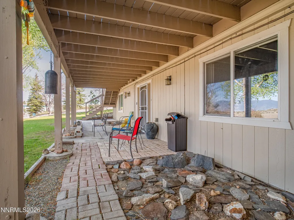 1568 Barker Gardnerville NV 89410