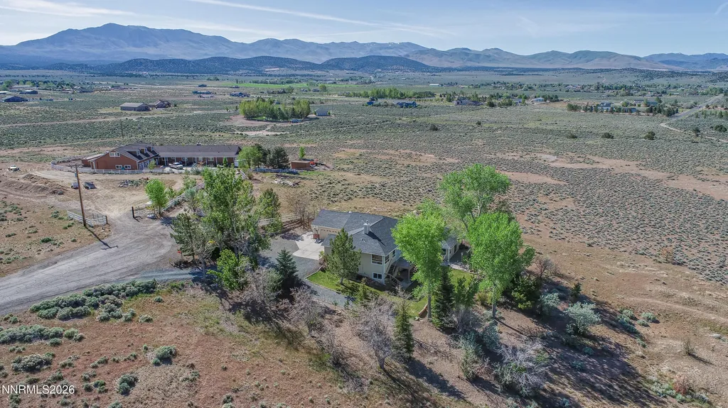 1568 Barker Gardnerville NV 89410