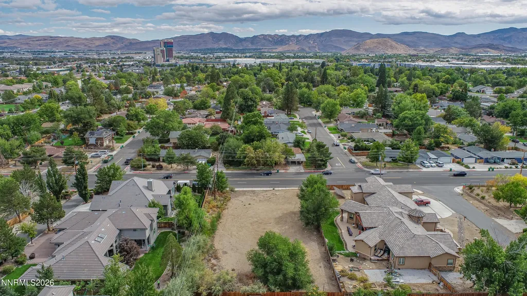 2 Lakeside Reno NV 89509