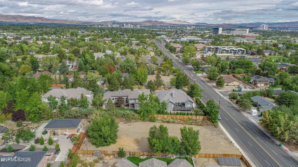 2 Lakeside Reno NV 89509