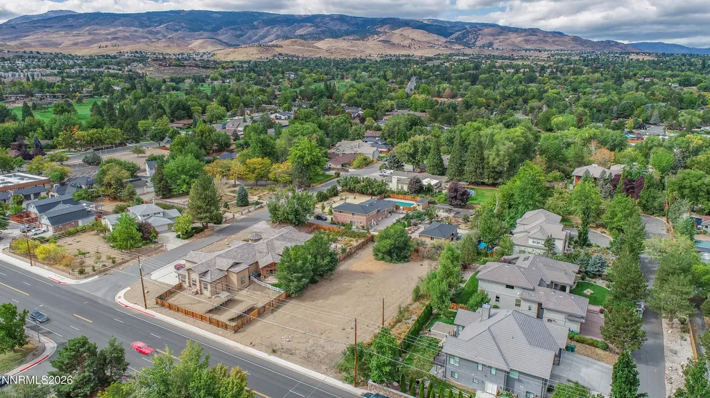 2 Lakeside Reno NV 89509