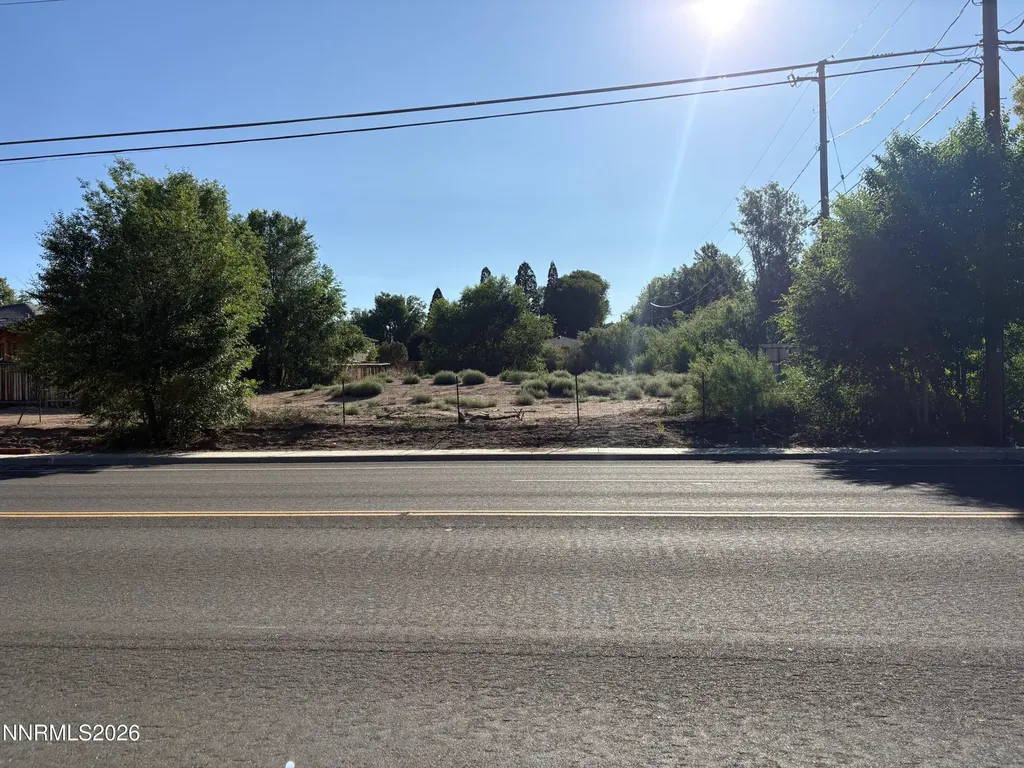 2 Lakeside Reno NV 89509