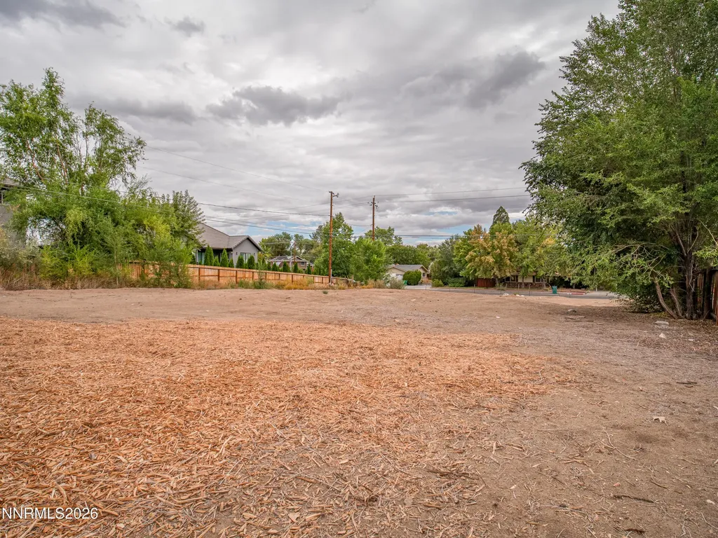 2 Lakeside Reno NV 89509