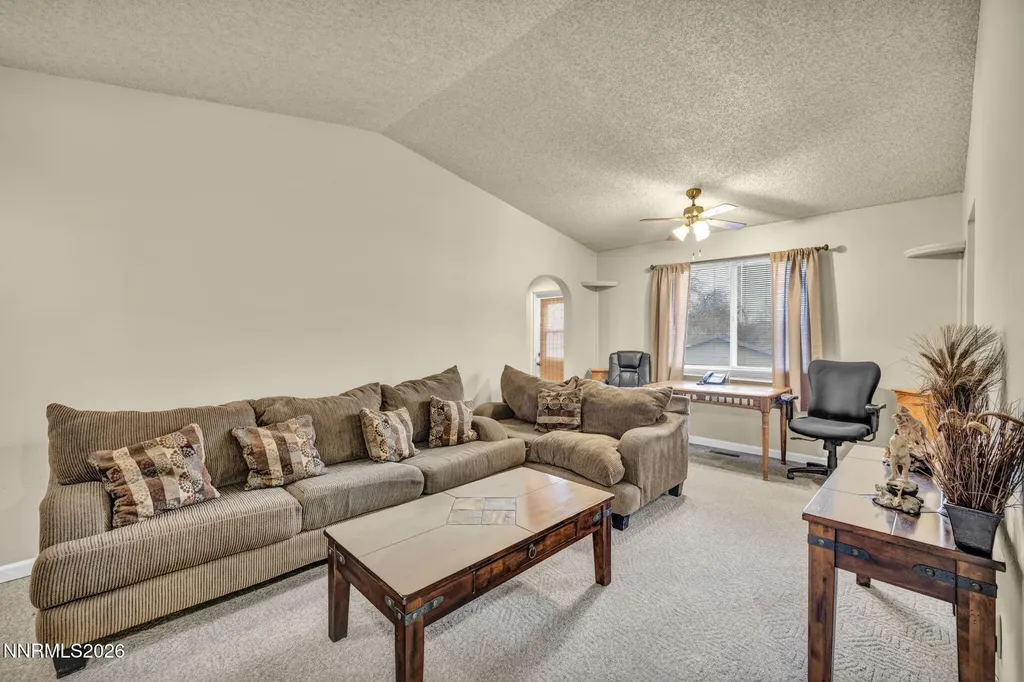 8825 Artesian Reno NV 89506