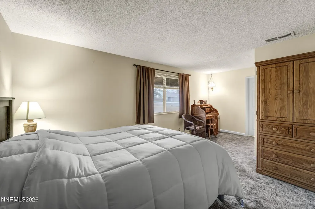 8825 Artesian Reno NV 89506