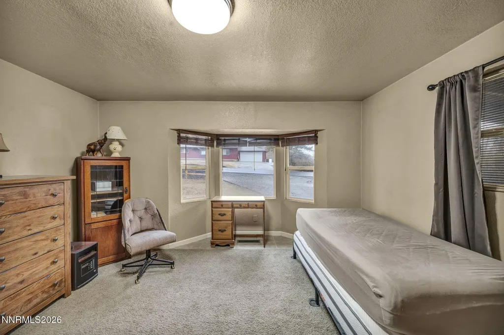 8825 Artesian Reno NV 89506